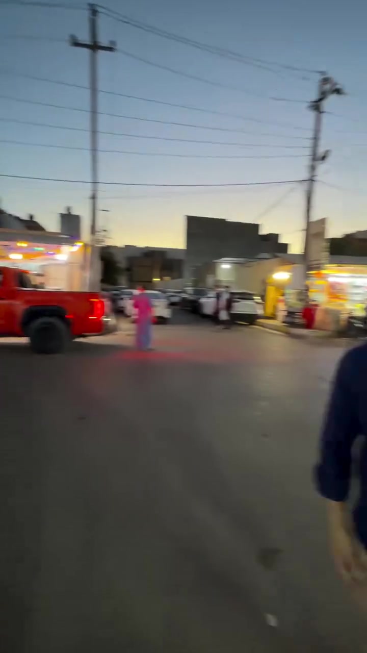 عقار ركن للبيع مع المحلات شارع الاسكان القديم مجاور اسواق الفجر المساحة (600) الواجه (30) النزال (20) السعر والتفاصيل بالفيديو 👇 للاستفسار (***********)
عقار ركن للبيع مع المحلات شارع الاسكان القديم مجاور اسواق الفجر المساحة (600) الواجه (30) النزال (20) السعر والتفاصيل بالفيديو 👇 للاستفسار (***********)
