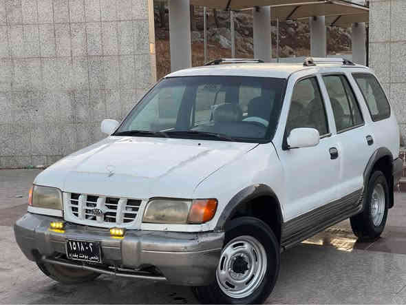 بِسْمِ اللهِ الرَّحْمَنِ الرَّحِيْم

کیا سپۆرتاج 2001.  مەکینە ١٦ بەخ و تەبردی سارد و گەرم ❄️🔥. دەبڵ ئەکسل تەنها قورسەکەی ئیش دەکا 

حلووج ماڵی مەدەنی بەشەرت
دەحامی بۆ دەحامی بە شەرت وبەزەمان 
سەیارەیەکی تا بڵێی نەرم و نۆڵ و خۆشە 

هەتا بڵێی توندو تۆڵە 
گێڕ مەکینە ئەکسل تەقە و ڕەقە بەشەرت 
موس بڕاوە لێدراو وەرگەڕاو بەشەرت 

نوکە دەرزی دەحمی نیە 

کامل گێچەکانی ئیش دەکا 
٤ جام کارەبای 
بەردەرکاو داژبوولی لۆک لۆکە 

٤ تایەی جەبەلی

لایت بەرزی و نزمی فڵچە و چواری و کارەبای کامل بەشەرت

تەنجیل و موکەبەڕەی دەرەجە یەکی لەسەرە 
هەتا کوشنەکانیشی بیلادین 

قفڵ مەرکەزی و تەرتیبات 

گەرمیەکی لەسەرە لە دەرەجە ٢ لەبەری ئیدارە ناکەی دەیکاتە حەمام 

سەیارەکە ماڵی دۆستە. تا بڵێی مەزبووت و جوانە 

لەخزمەتان دام سحرێکی وام داناوە خوار هەموو بازاڕ. و دەستی دوو 
 شوێنمان ڕانیەیە لە خزمەتت هەموو لایەک داین 

قفڵ قفڵی ١٨$ گەڵایە ماڵی زستان و شاخ و کێو 
ژ.م ***********
*********** رانية
