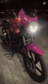 سلام عليكم دايون للبيع مديل23 محرك 200 رقم وسنويه بأسمي سعره 2200 وبيه مجال قليل ***********
