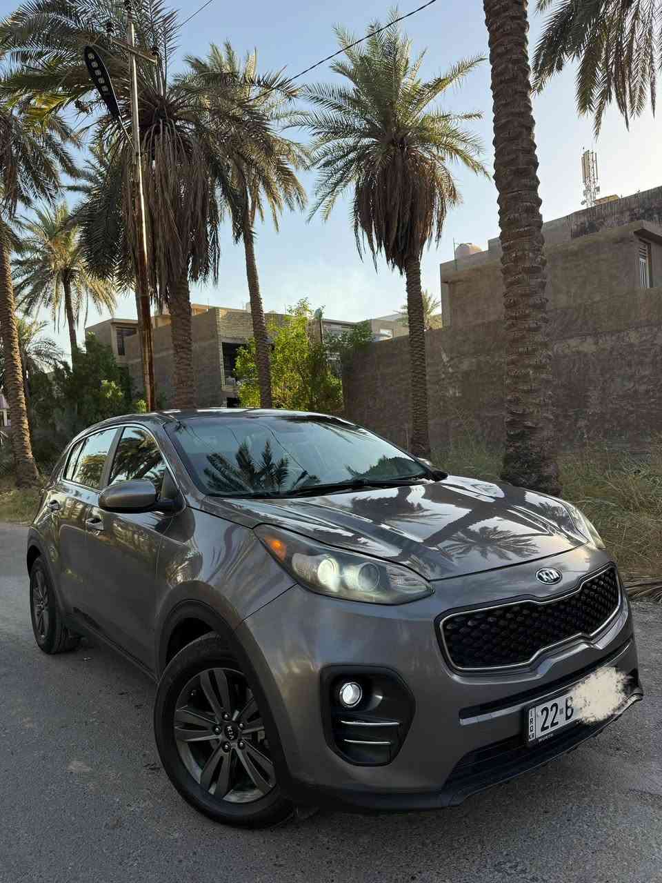 سلام عليكم كيا سبورتج 2017 امريكي حادثه فقط بنيد بدون دواخل والباب الخلفيه  بيه اكلير امريكا رقم اربيل الدولي الجديد بسمي السياره مواصفات عاديه السياره كلش جديده جاهزه من كل النواحي السعر 147 مكاني بغداد الدوره مقابل كليه دجله للاستفسار ***********
