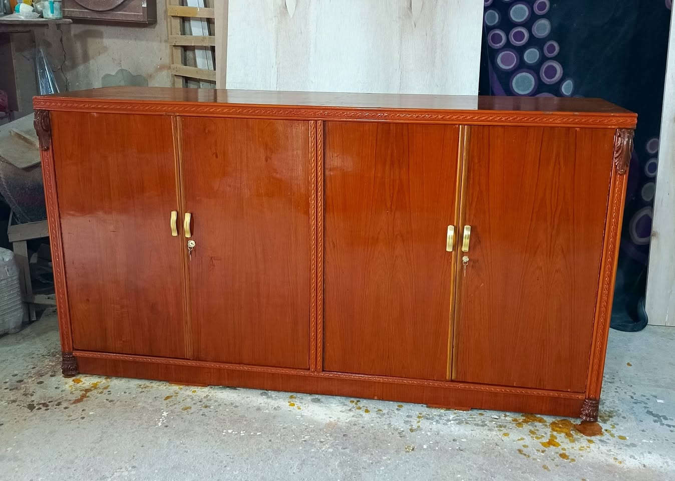 بوفيه مترين صاج كبس
سعره 125,وبيه مجال بسيط 

عنواني ناصرية تقاطع رايات 

***********
