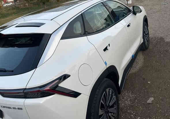 جیتۆر  دانشینگ 2023  Luxury قەپات مواسەفات 
ڕەنگی سپی ناوازە  
 مەکینە 15 تۆربۆ 
پانۆڕاما کشن جلد ناو کرێمی  luxury  
کشن  سارد و گەرمی
شغال و صندوق شەفت 

سعر : لە کۆمێنت داوای بکە ڕاستەوخۆ بۆت دێت 📥

هەموو گیانی بەشەرت
سەیارەکە 55.000 روشتوه

ژمارەی خاوەن سەیارە
***********
وەتسئاپ
