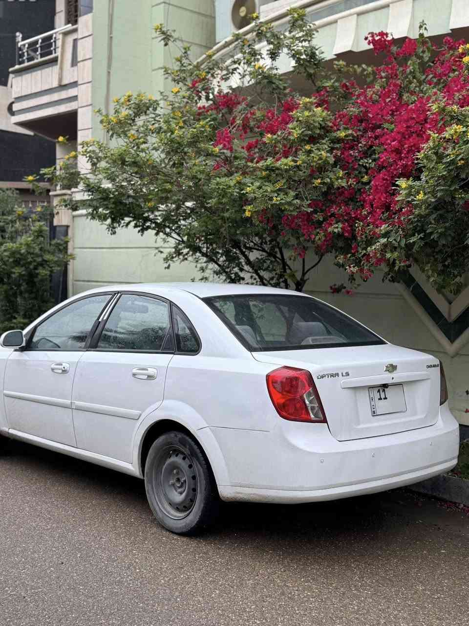 للبيع ب سعر مناسب 2013 خلجي كفالة
تايرات تخم جديد اصلي + تبريد ثلج + صدر امامي خلفي جديد بل جيس +جام كهرباء + سنتر لوك تحكم قفل فتح +شاشة كبيرة بلوتوث +مري يسار يمين تحكم كهرباء + سستم صوت سماعات +لايت ضبابي خلفي+السيارة جاهزه على اخر حباية ادامة عليها بل كامل +السيارة كلها على وضع الشركة مابيها اي +رقم بغداد الدولي باسمي شرط التحويل ثاني يوم + السيارة كفالة عامة ماعدا الجاملغ الامامي جهة اليمين فقط مبدل وكالة
+كير مكينة صدر تبريد بل جيس كفالة السعر 82وبيها مجال اتصل وبيك خير وتدلل
مكاني بغداد الكرخ قرب المطار للأستفسار الأتصال على الرقم 
***********
