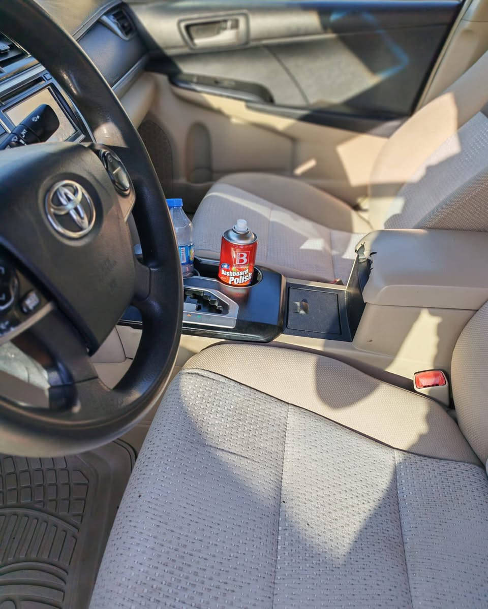 للبيع كامري موديل 2012 رقمها شمالي السيارة كلين بدون اي ضرر گير محرك صدر كله شرط تفاصيل اكثر اتصل على الارقام
(***********)
(***********)
