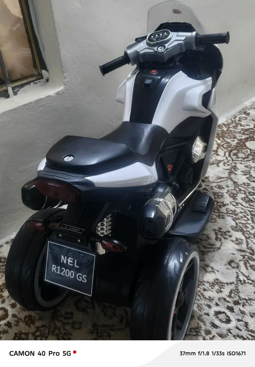 ماطور  شحن جديد مامستخدم يتحمل وزن ٨٠كيلو السعر 125 وبي مجال العنوان جانب الايمن سوق الشعارين@الجميع


**إذا كنت صاحب هذا الإعلان وتريد حذفه لأي سبب، رجاءا أرسل رسالة إلى الدعم الفني**