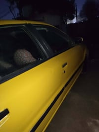 سمند موديل 11 سياره جاهزه جير ومكينه خير من الله بيها بس الباب اللي ور...