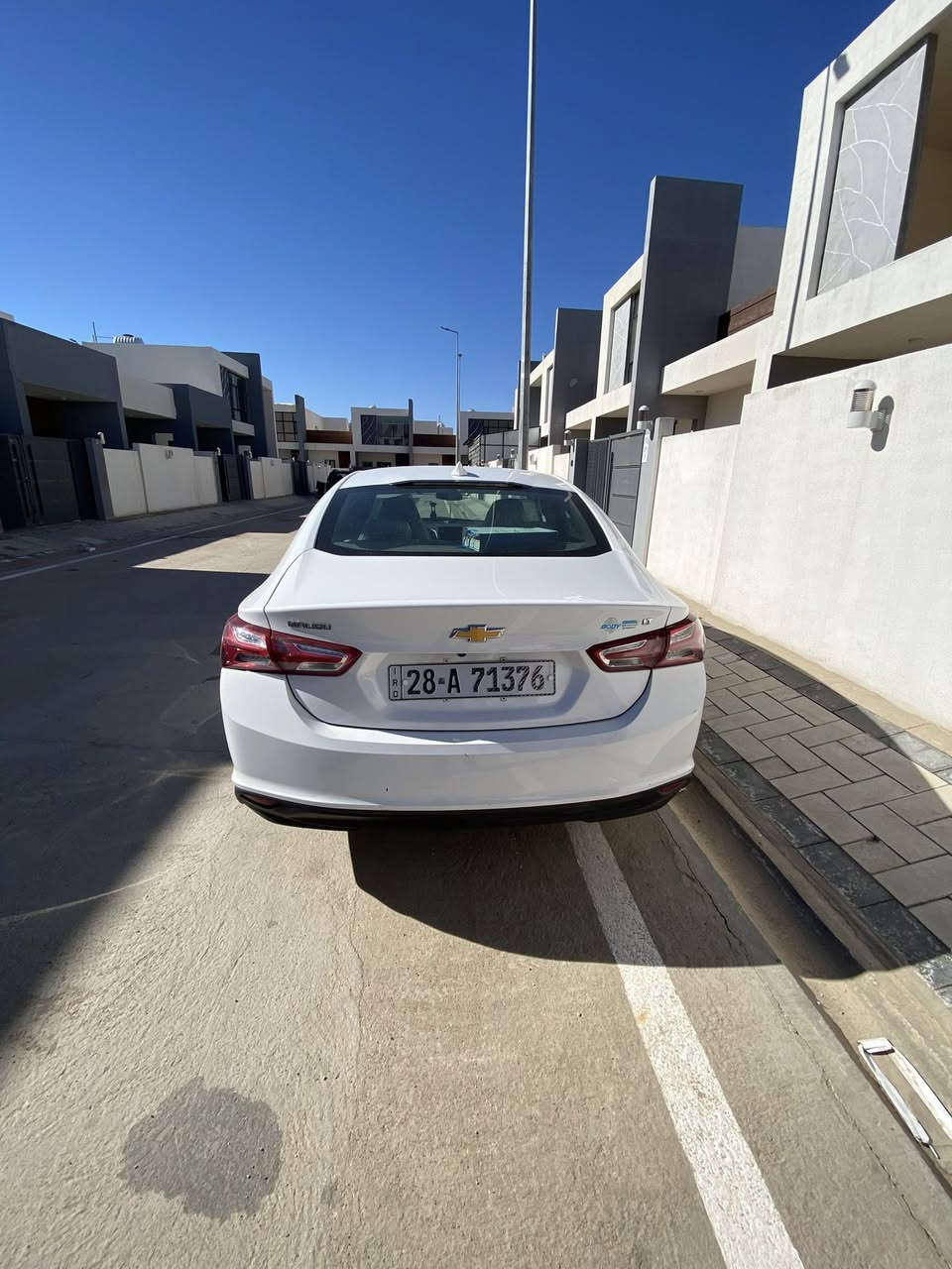 للبيع  ماليبو 2022 LT
رقم نجف معوقين (مكان السيارة نجف ) 

ماشيه 68mi 

الحادث. 3 قطع  بدون شاصي وبدون كص 

السياره جاهزه ونظيفه جداً بدون نواقص 

#دهن وكالة موريس وبانزين محسن فقط 

المواصفات 

🔴بصمه ابواب + جنطه

🛑محرك 1500 توربو ✈️

🛑 اوتو بريك /توقف ذاتي عند الاقتراب 🚳

🛑كشنات تدفئه + كهرباء ⚡️ 

🛑تبريد قطعتين

🛑شاشه كبيره تدعم 📲Android Auto/car play

🛑خرائط Gps📌

🛑كامره خلفيه 📷

🛑كروز مثبت سرعه

🛑شاشة ضبط واعطال بل دشبول

🛑منافذ USP/ 12V /Tip C

🛑مانع انزلاق ⛔️

🛑حساس اطارات

🛑4 دسك/ Abs

السعر 122 و بيها مجال

***********
