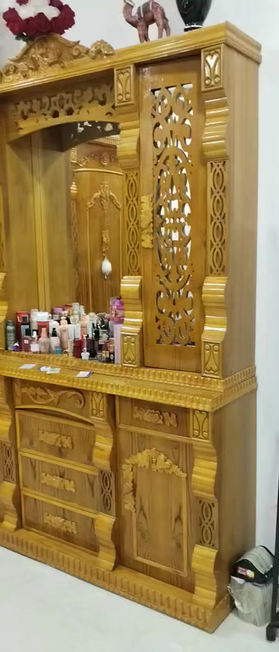 غرفه للبيع ***********
