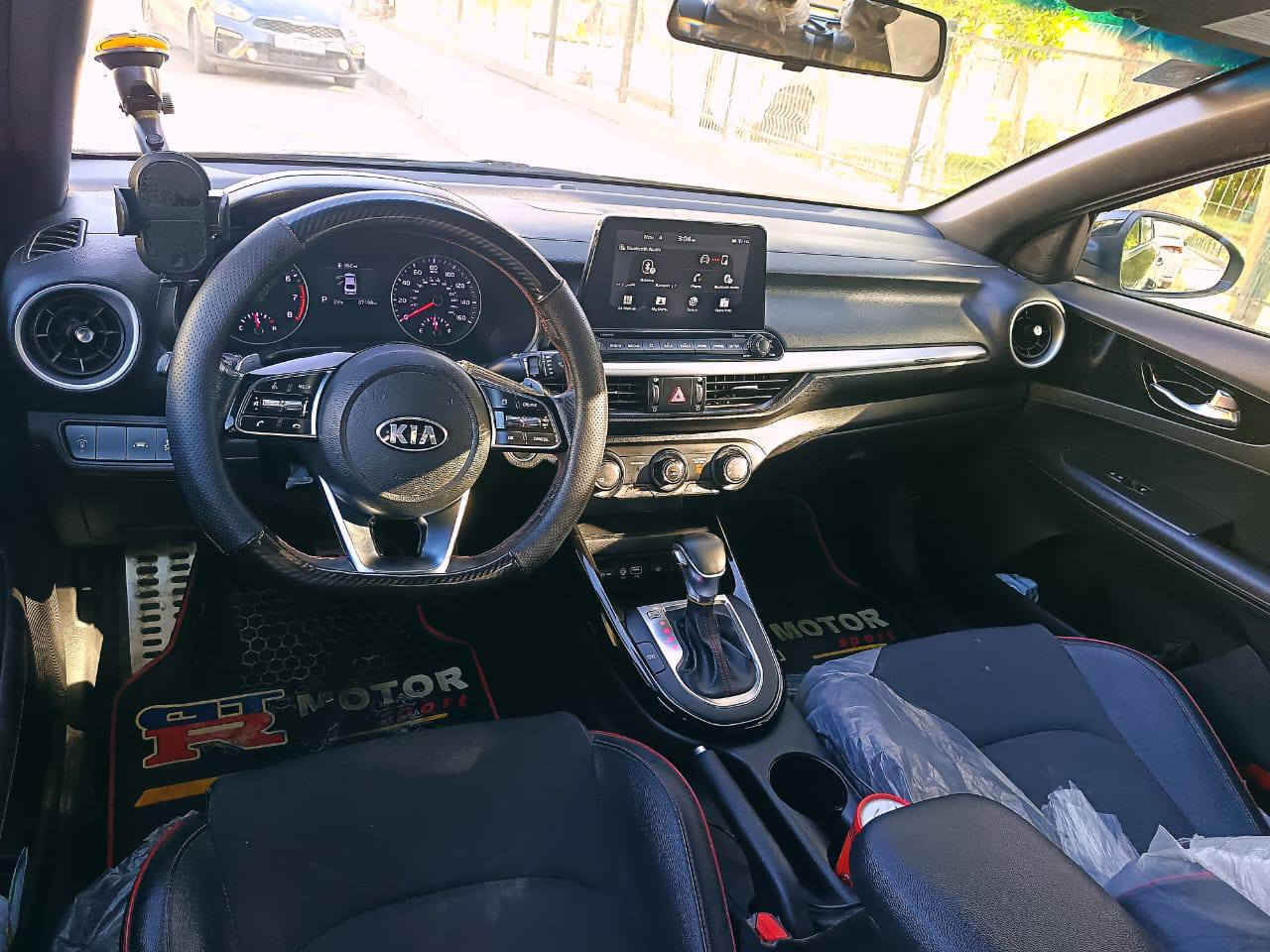 للبيع فورتي 20 فئة GT سبورت
فول عده الفتحه قطعه وحده صبغ بنيد فقط 
السيارة ليبل واحد + كير DCT مبدل دبل كلچ استهلاك
محرك كير حجر بيئة صدر كله كفالة 
رقم بغداد الجديد 
محرك ١٦٠٠ تيربو   
بصمه تشغيل أبواب وجنطه
رادار امامي  لتنبيه الاصطدام 
نظام الخروج عن المسار
كشنات جلد رياضي مطرز
 +تبريد تدفئه  
شفتات ستيرن 
غرفة ليزر احمر  
دبل كزوز بلادي 
٣ أنظمة قيادة 
نظام الصوت harman/kardon خرافي .    
نظام الخرائط (GPS).
المصابيح الأمامية LED. 
مانع انزلاق 
شاشة كبيرة  
كاميرا دوارة 
حساسات 
ويل كب نيكل  
نظام كروس تحديد السرعة
حساس ظغط الاطارات
فول تحكم استيرن 
تخم تاير + باتري جديد 
السيارة جديدة جدا وبدون أي نقص ادامة كاملة 
حادثة والسونار موضح بالصور  
_____________________ماشيه 49
السعر 130 وبيها مجال 
*********** واتساب
