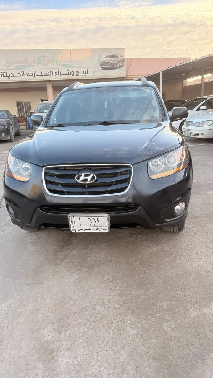 السلام عليكم للبيع بسعر مناسب 132وبيها مجال ويرهم مراوس
للبيع/ سنتافي 2011 امريكي لون نيلي
رقم صلاح الدين الماني شرط التحويل 
رقم مميز (662) 
 ضررها جاملق مبدل 
والبونيد مالها بلادي ومرشوش 
بدون دواخل شرط وبدون ايربالك
محرك 6 3500
محرك شرط
كير شرط 
تدفى تبريد شرط 
جاهزه السياره 
مكان السياره صلاح الدين (بيجي)
***********
***********
