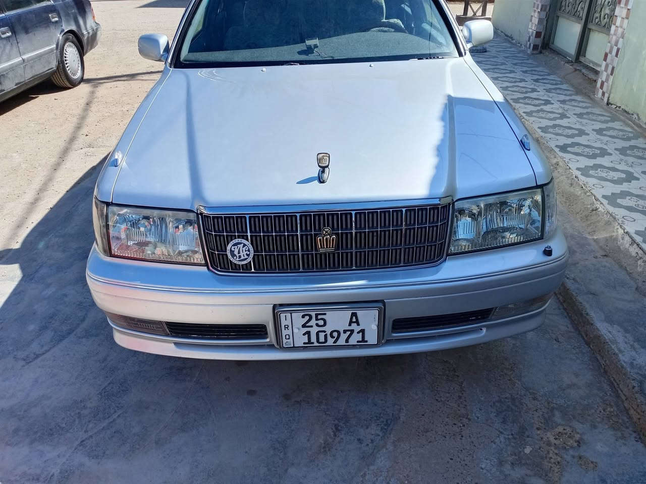 سلام عليكم للبيع فقط 
راس الثور فلات موديل 1999 سنوية لل2030 رقم كركوك بسمي رقم انكليزي مشروع وطني وين يعجبك  داور فتحة بالقمارة كفالة عامة من الصبغ والضربة والدحجة مكينة 3000فيشة وبطل تبريد وية السويج تخم داير حدادية 100/100 ربع ماتخسر عليهة السيارة جديدة ومال جناي السعر المطلوب 120وبيهة مجال العنوان الدوانية قضاء الشامية رقم الهاتف ***********
