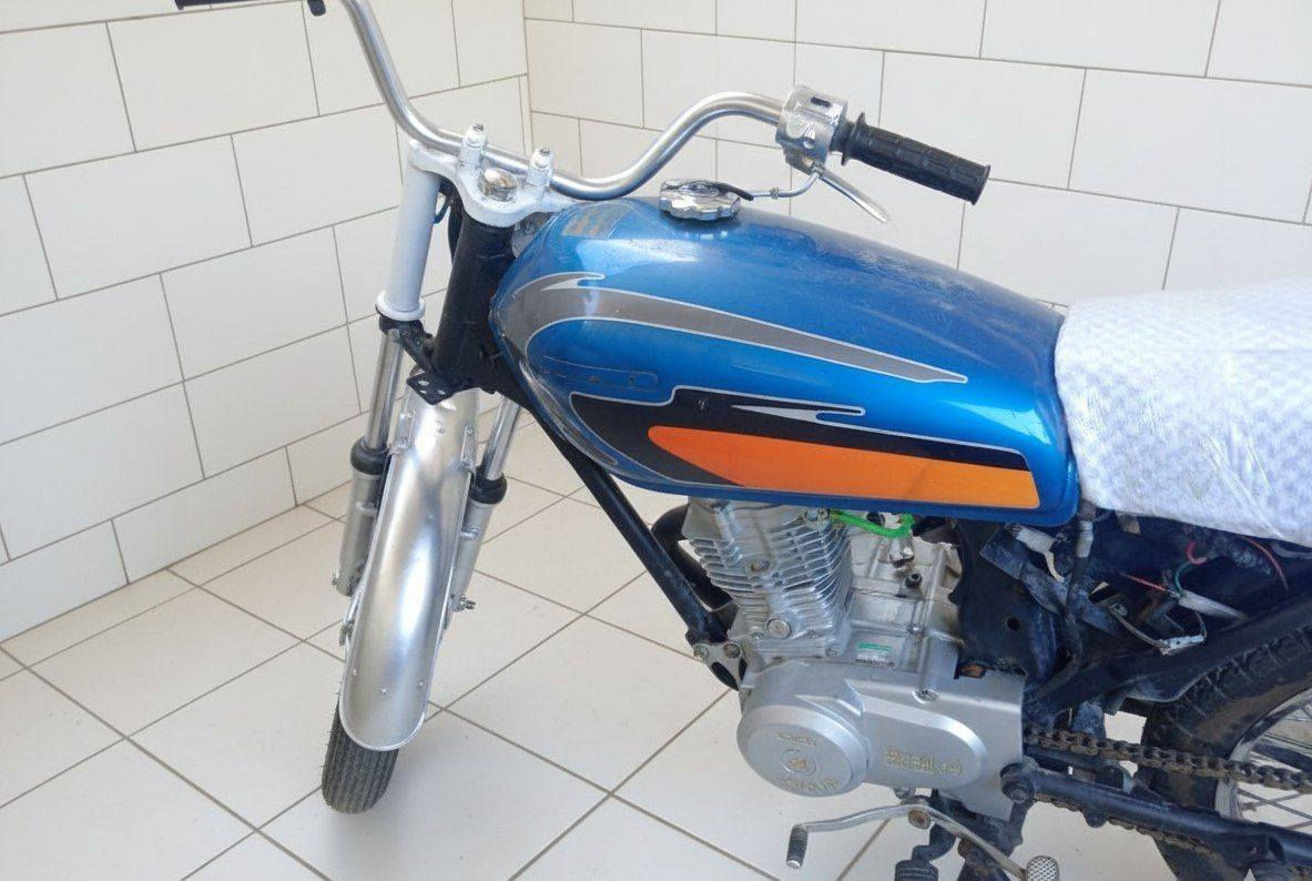 السلام عليكم من رخصة الادمن دراجة اربعة كير للبيع موديل 2016 نامة اصلي اوراق باسمي محرك جديد يرادلهة ترتيبات بسيطة مستعجل عل بيعتهة السعر 450وبيها مجال بسيط مكاني كربلاءء
***********
***********
