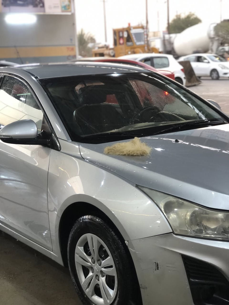 للبيع
شيفروليت كروز 2015
رقم أربيل قديم (سنوية نافذة منذ ٢٠١٨) مسجلة بأسم الشركة في أربيل، شرط التحويل.

اللون: سلفر.

حالة البدن: كلين بدون صبغ (هناك بعض الملاحظات) بإلإضافة الى الضرر الواضح في الصورة اسفل باب السائق
 
حالة المحرك والكير: جيد بدون اي اعطال.

المواصفات: عادية (شارات بالمرايات الجانبية، تحكمات ستيرن والخ)
تدفئة تبريد شغال.

السعر : 85 ورقة (بيها مجال)

موصل/الأيسر

للإتصال: ***********
واتساب: ***********
