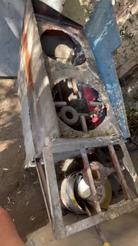 طباخ ثلاث عيون • يحتاجلها • محمايه