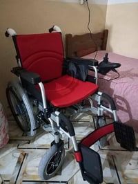 عربانة شحن • بطاريتين • بعقوبة