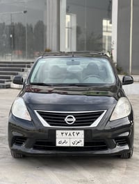 نيسان فيرسا • ٢٠١٣ • قطعة صبغ