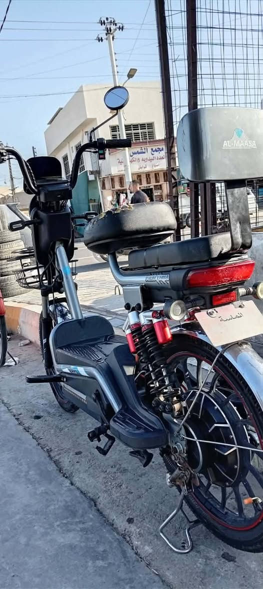 للبيع بطارياته جديده 24     
سعره 400 بي مجال بسيط


**إذا كنت صاحب هذا الإعلان وتريد حذفه لأي سبب، رجاءا أرسل رسالة إلى الدعم الفني**