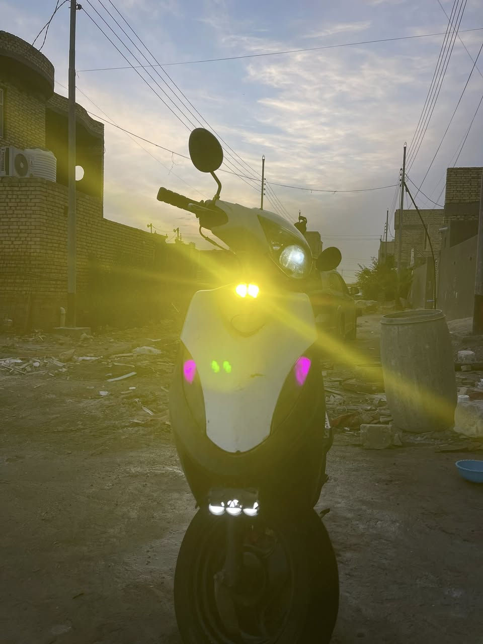 السلام عليكم
ماكس عدله للبيع مفتوحه ولفات نص نكره سلف كهربائيات كامله مكينه شلعه ومعدلب450 وبيها مجال
العنوان ناصريه مركز 
***********
