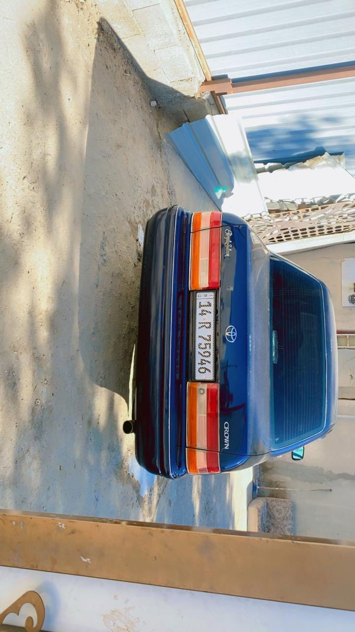 راس الثور تكم نيلي صبغ مداكر خلفيه فقط محرك 3000 جاهزه السياره من محرك وكير وكهربائيات وحداده سعر ب105 وبيه مجال رقم جديد بصره وبسمنه ومجدده السنويه للاستفسار *********** اتصال فقط
