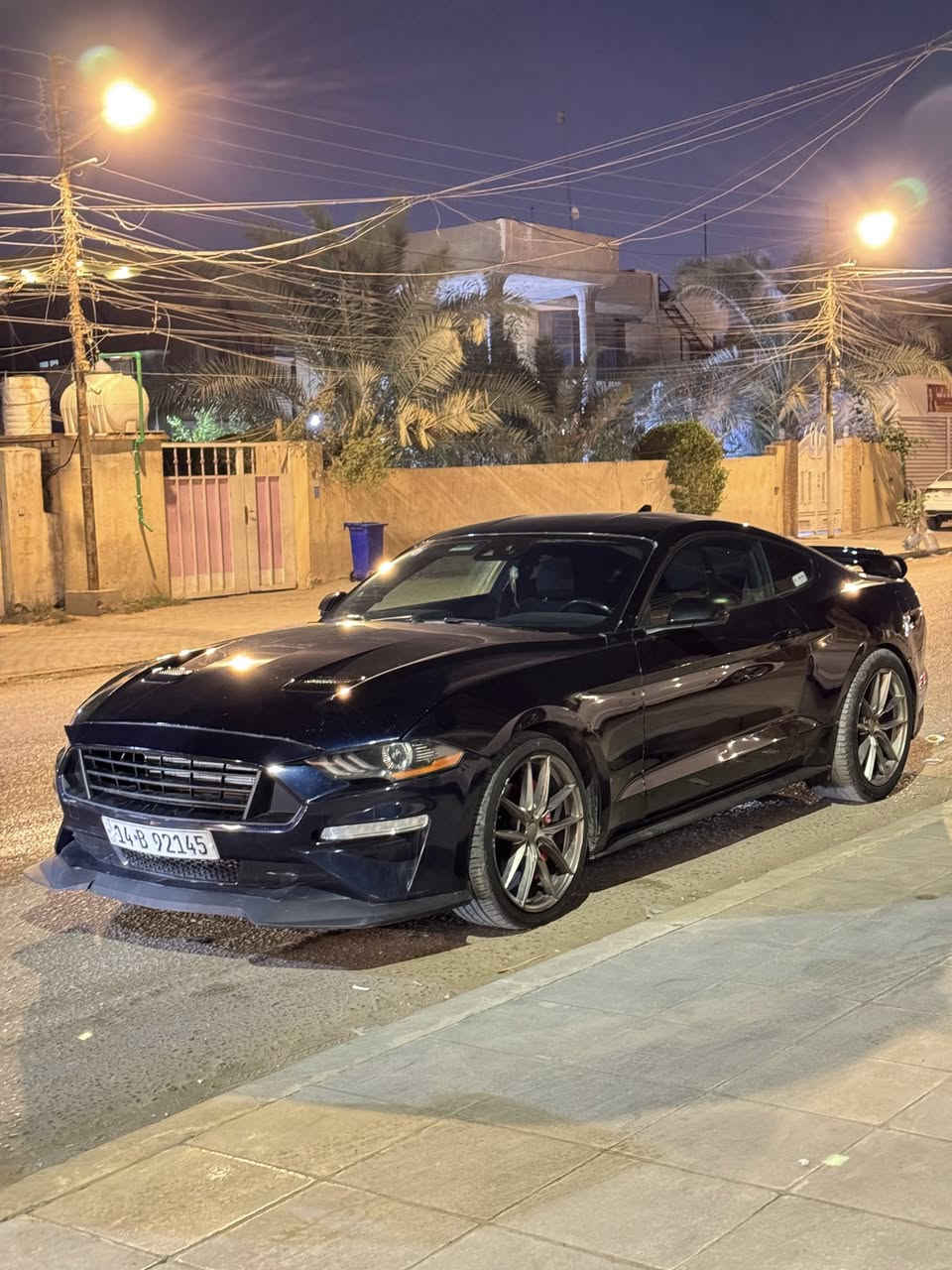 FORD MUSTANG ECOBOOST BLACK EDITION 
موستنك ايكو موديل ٢١ 
المواصفات 
رادار امامي +خلفي +رادار بلمري 
تحديد مسار 
تحذير تصادم 
بلاك ادشن قمارة ومري اسود بلاد
ويل فويسن ٢٠
شاشة كبيرة saync3
كشنات كهربات 
دخول ذكي بدون مفتاح 
وبقية مواصفات الموستنك 
السيارة عليها بلكات ريسنك
فلتر k&n
برمجة خفيفة 
عليها ادامة كاملة 
السيارة حلوة وناصبة كلش 
حادثها ٣ قطع بنيد وجاملغ الامامي مال السياق وجاملغ الخلفي جهة السايق بي تصليح كد شبر 
ماشية ٨٩ الف كيلو
للتفاصيل التواصل على الرقم
***********
