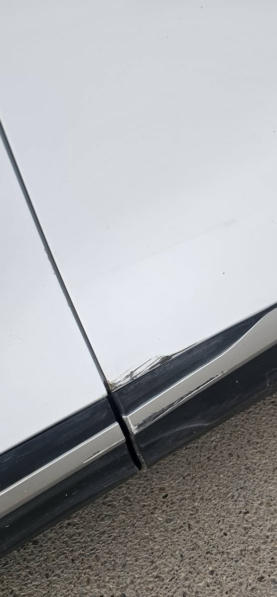 سلام عليكم كيا سبوتج خليجي ٢٠٤٢البيع فقط ماشيه ٥٧بيه بس بارد مكان بغداد شارع خير الله عل قنات سعر ٢١٨٠  
***********
