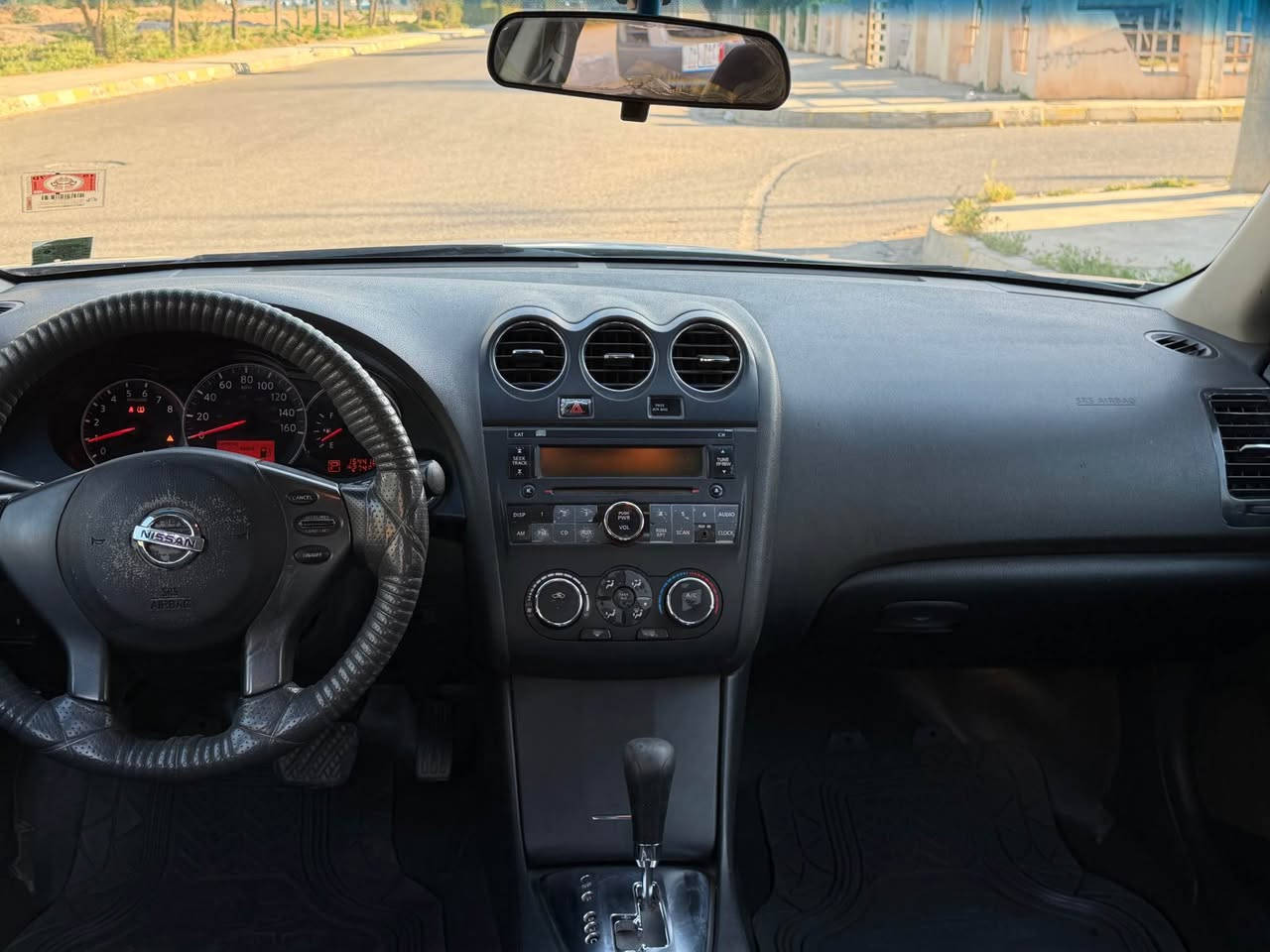 نوع السياره  نيسان التيما 
موديل 2012 
ماشيه154
حجر ردار ابشرط
حادث فقط جاملوغ بونيد 
بدون دواخل 
رقم سنويه جديد تخم تاير حداديه جديده 
السعر 105$ بي مجال 
للاستفسار ***********
العنوان ديالى خانقين / معرض خانقين للسيارات
