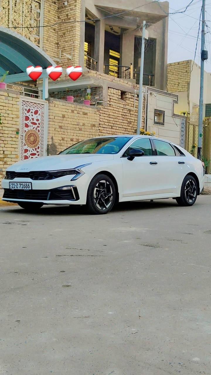 السلام عليكم اخواني K5للبيع 2024خليجي 2500 ماشيه 45 مابيه ولا شخط جاهزه السياره على وضع الشركه السعر 245بيه مجال عنوان السياره ميسان تحويل ثاني يوم للاستفسار الاتصال على ***********
