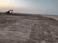 مستعدون العمال الحواض للمرشات في باديه السماوه ***********
