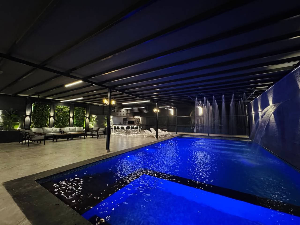 تجربة استرخاء لا تُنسى ✨

إذا بتدور على الراحة والاستجمام الحقيقي 🌿مياه علاجية كبريتية طبيعية بإطلالة مباشرة على البحر الميت 🌊

🔥 فوائد المياه الكبريتية:

تساعد على علاج مشاكل البشرة

تخفف آلام المفاصل والعضلات

تعطيك إحساس بالراحة والاسترخاء

📍 الموقع: مطل مباشر على البحر الميت🌅 أجواء هدوء، طبيعة، ومنظر خرافي خصوصاً وقت الغروب

💦 تعال جرّب بنفسك وعيش تجربة علاجية وطبيعية 100%

📞 للحجز والاستفسار: (0790655371)


**إذا كنت صاحب هذا الإعلان وتريد حذفه لأي سبب، رجاءا أرسل رسالة إلى الدعم الفني**