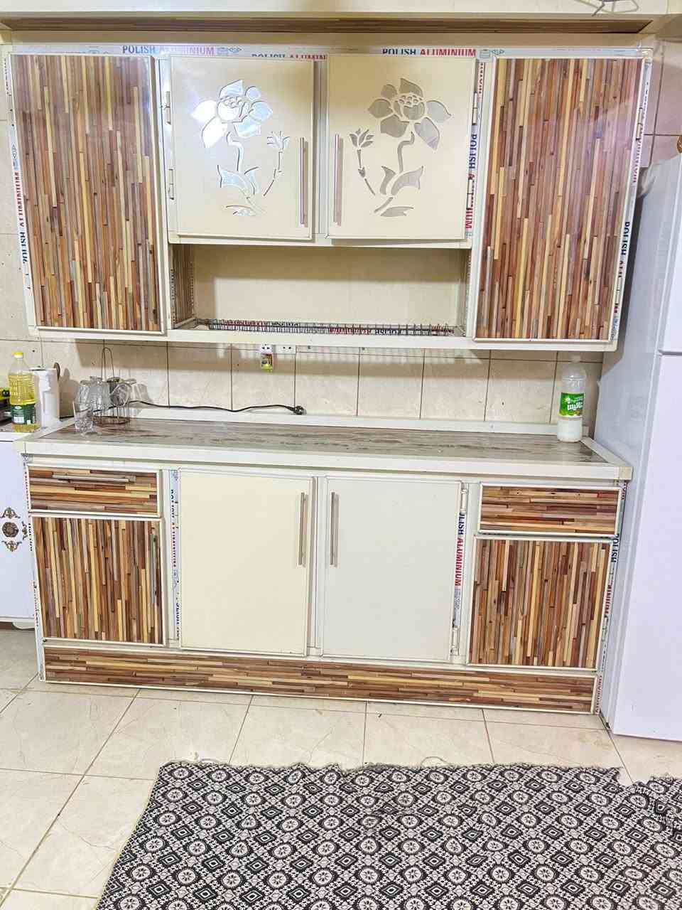 كاونتر مستعمل سعره 350 وبي مجال منضدي مترين ونص
والسنگ متر ونص//بيع مستعجل


**إذا كنت صاحب هذا الإعلان وتريد حذفه لأي سبب، رجاءا أرسل رسالة إلى الدعم الفني**