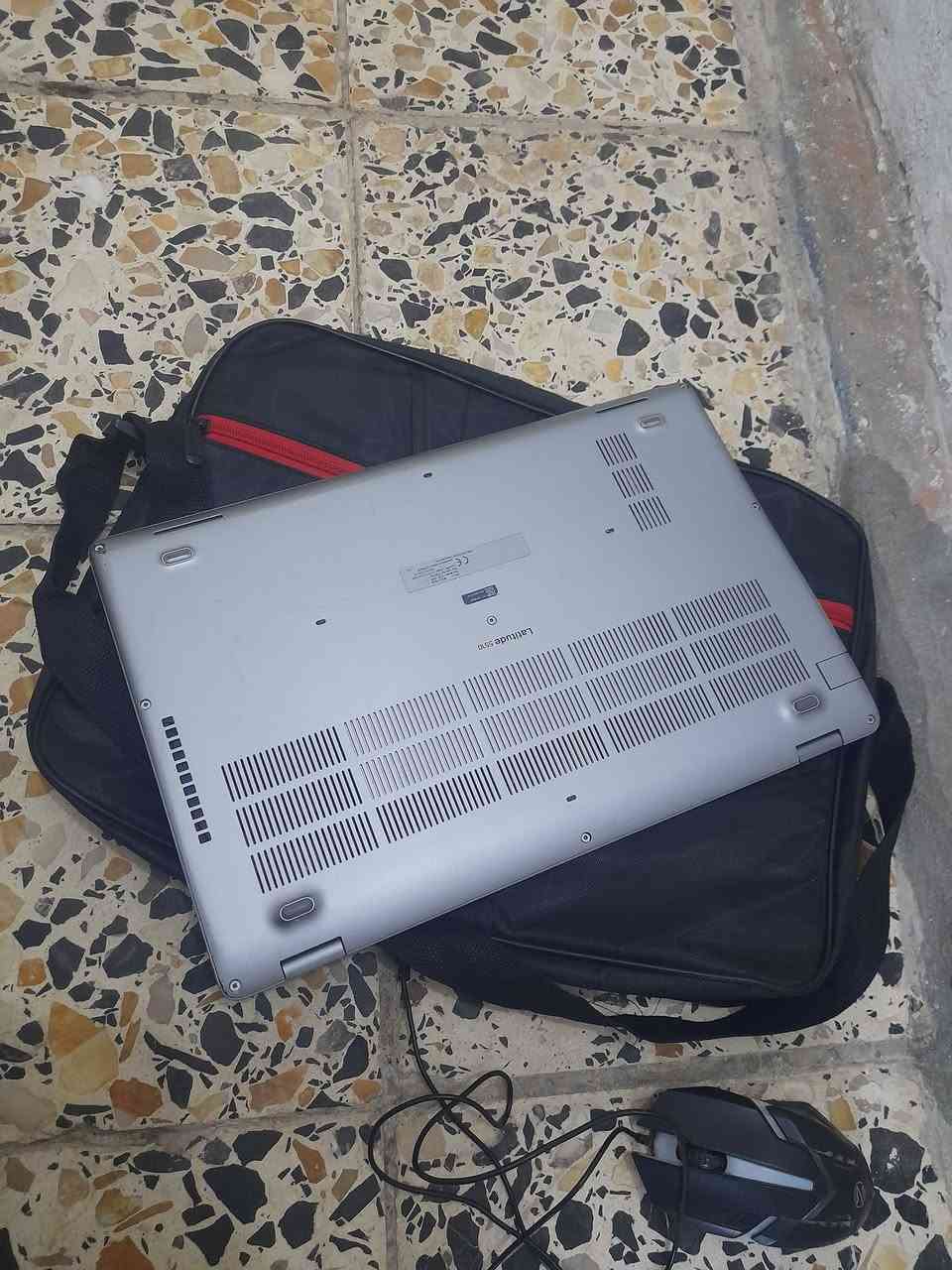 ديل للبيع نضافه عاليه جدا
كوراي 5

جيل 10

رام 16

هارد 256 ssd

حجم شاشه 15.6
دقه شاشه 190X1080

كارت متصل 4

ملحقاته شاحن وجنطه وماوس

السعر 250 الف

عنواني بغداد حي التراث


**إذا كنت صاحب هذا الإعلان وتريد حذفه لأي سبب، رجاءا أرسل رسالة إلى الدعم الفني**