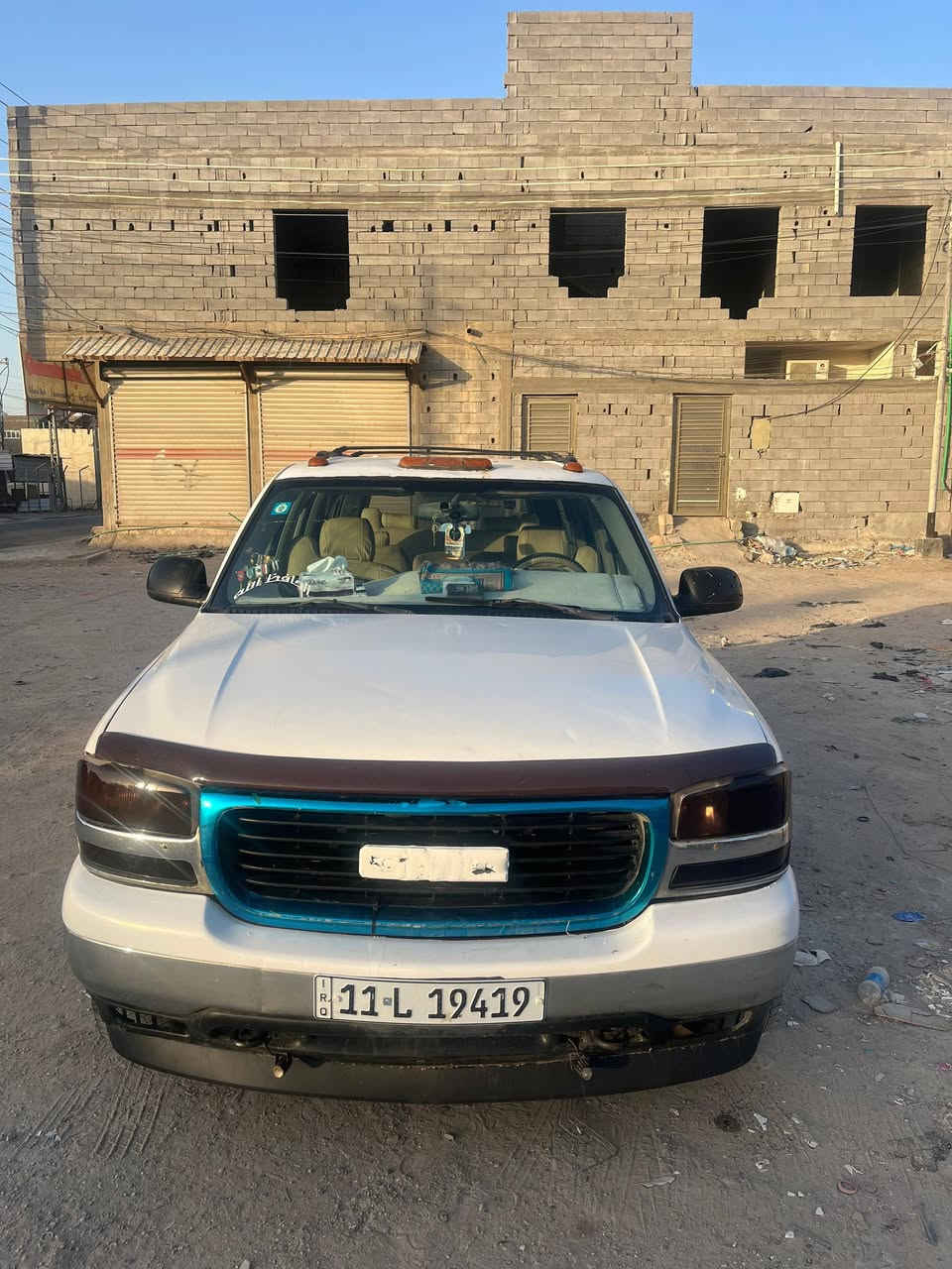 رمضان كريم سياره موديل 2000سياره نخم تاير كهربائيات حداديه سياره جاهزة ***********
