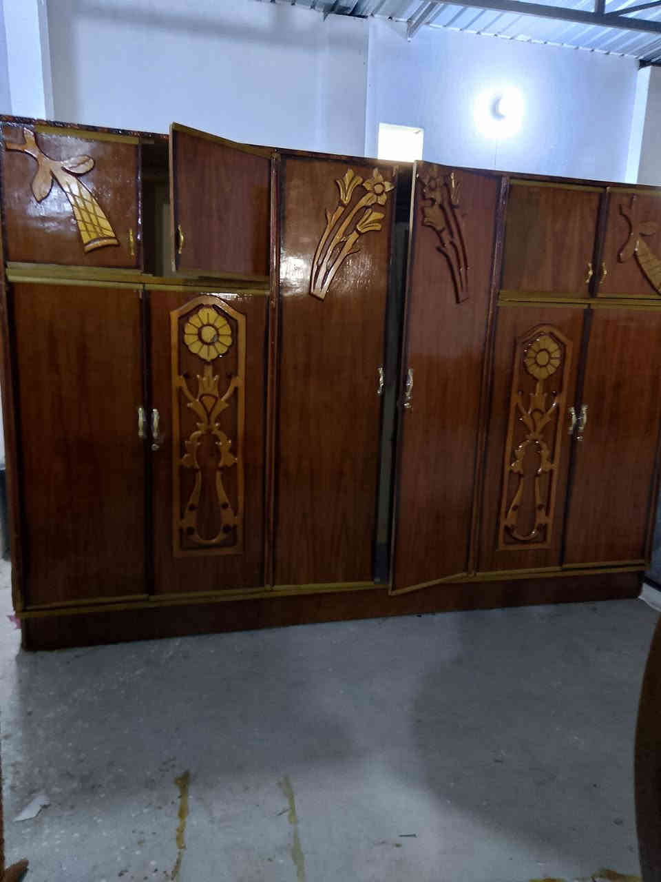 كنتور 6باب سعر 250 بيه مجال مكان ديالى خالص هبهب عرب شوكة الشري يتصل ***********.   يوجد توصيل بكروة
