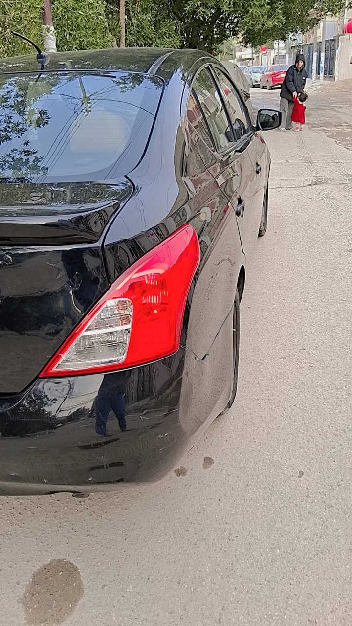 سلام عليكم
فيرسا وارد امريكي 
حادثه بس جاملغ 
مديل 2019 رقم بغداد 
لون اسود 
رقم شاصي وصور الحادث بلمنشور 
ماشيه 100 الف 
سعر 87 وبي مجال 
مكاني البلديات 
***********
