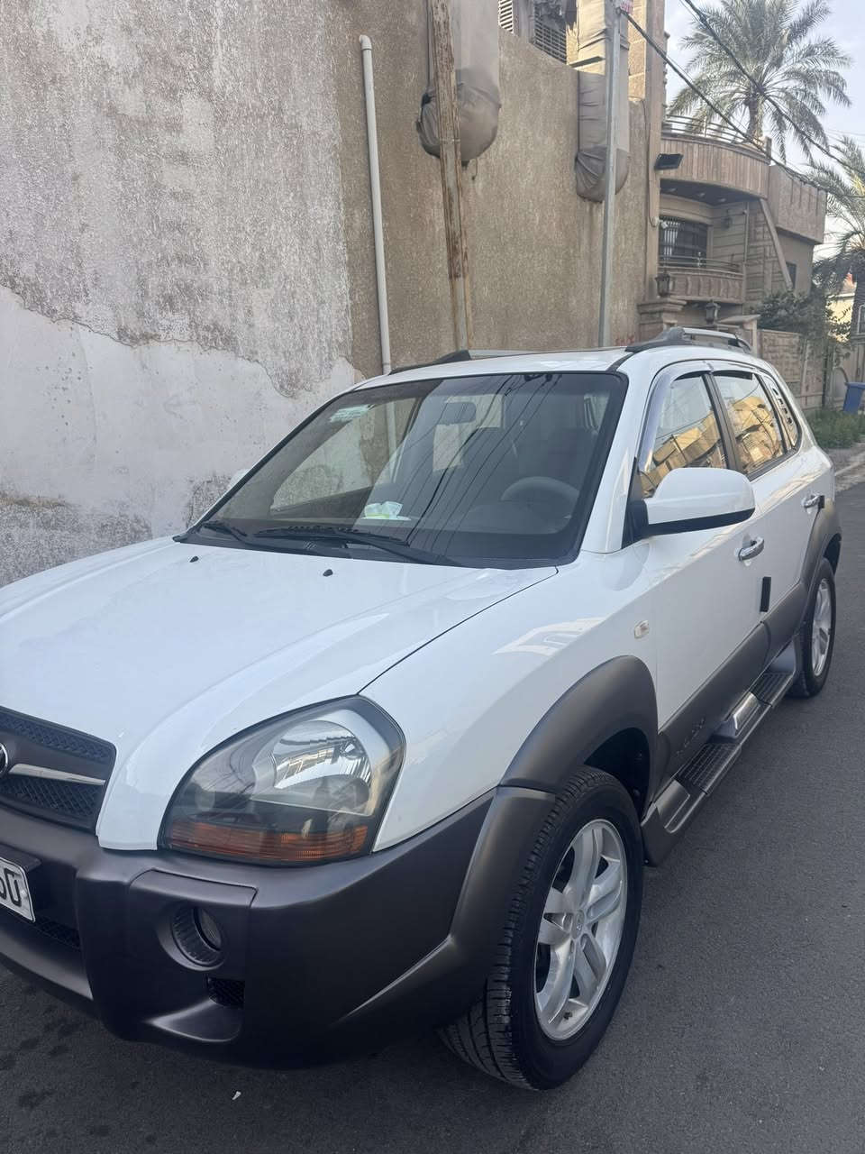 هونداي توكسان 2009 رقم بغداد الجديد السنوية بأسمي محرك 2000 سلايت بيها صبغ قليل مأشر بالصور عداد المسافة 199الف بحالة جيدة جدا مكاني منطقة علي الصالح او المنصور السعر 118$ مجال بسيط ***********
