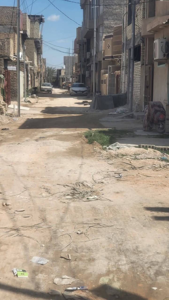 للبيع بيت 50م سند 25قرار محكمه مباشر وي صاحب الارض
كنطرة السلام شارع المدرسي  السعر 48وبي مجال يبعد عن الامام 2كيلو فقط
عرض الشارع 8متر
بناء جديد كامل  جاهز للسكن ا
انه صاحب البيت لا دلال ولا شي
‎***********
