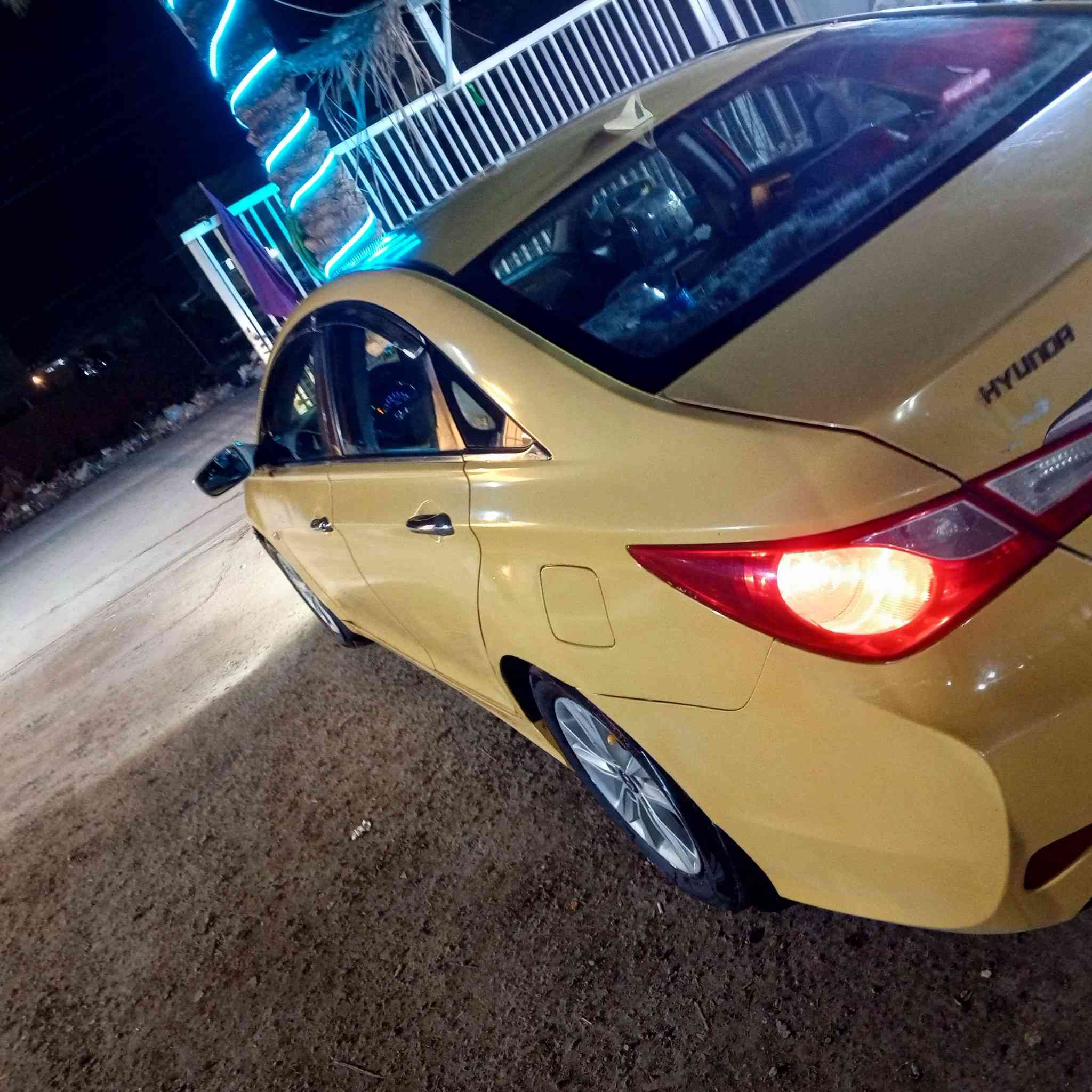 مكينه جديده السلام عليكم سوناتا للببع موديل 2011 محدث 2014وارد كوري مكفوله كفاله عامه هيه غرامات كله مصفر رقم بابل سنويه 2027
 شاشه 4حساسات 
معه كامرات داشكام
المكان بابل
السعر 100
للستفسار ***********

بيه واتساب***********
