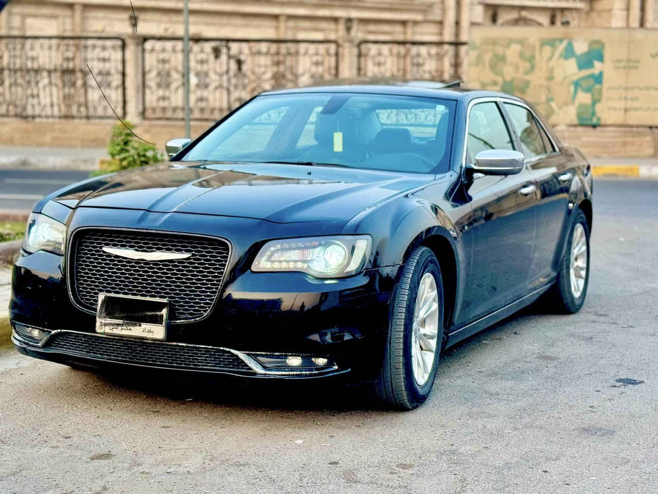 سلام عليكم
اوباما c300 للبيع 
موديل 2016
‏‎• اللون: اسود 
‏‎ • ماشي: 78  .  الف  ميل 
‏‎ •  استخدام خاص
‏‎ • دخول كلين بدون حادث 
‏‎ • صبغ بالعراق اقل من  40 سنتمتر بالجاملق الايمن 
‏‎ • مواصفات كاملة:�
‏‎ ◦ كشن + تدفئه
‏‎ • بانوراما 
برده خلفيه‎
خزن ميموري   
ستيرن تدفئه‎

‏‎ويل 18 مكسيكي 

‏‎رقم بغداد مميز 

‏‎📍 مكان السيارة: بغداد – الرصافة 

للاستفسار 
‏‎📞 اتصال: ***********
