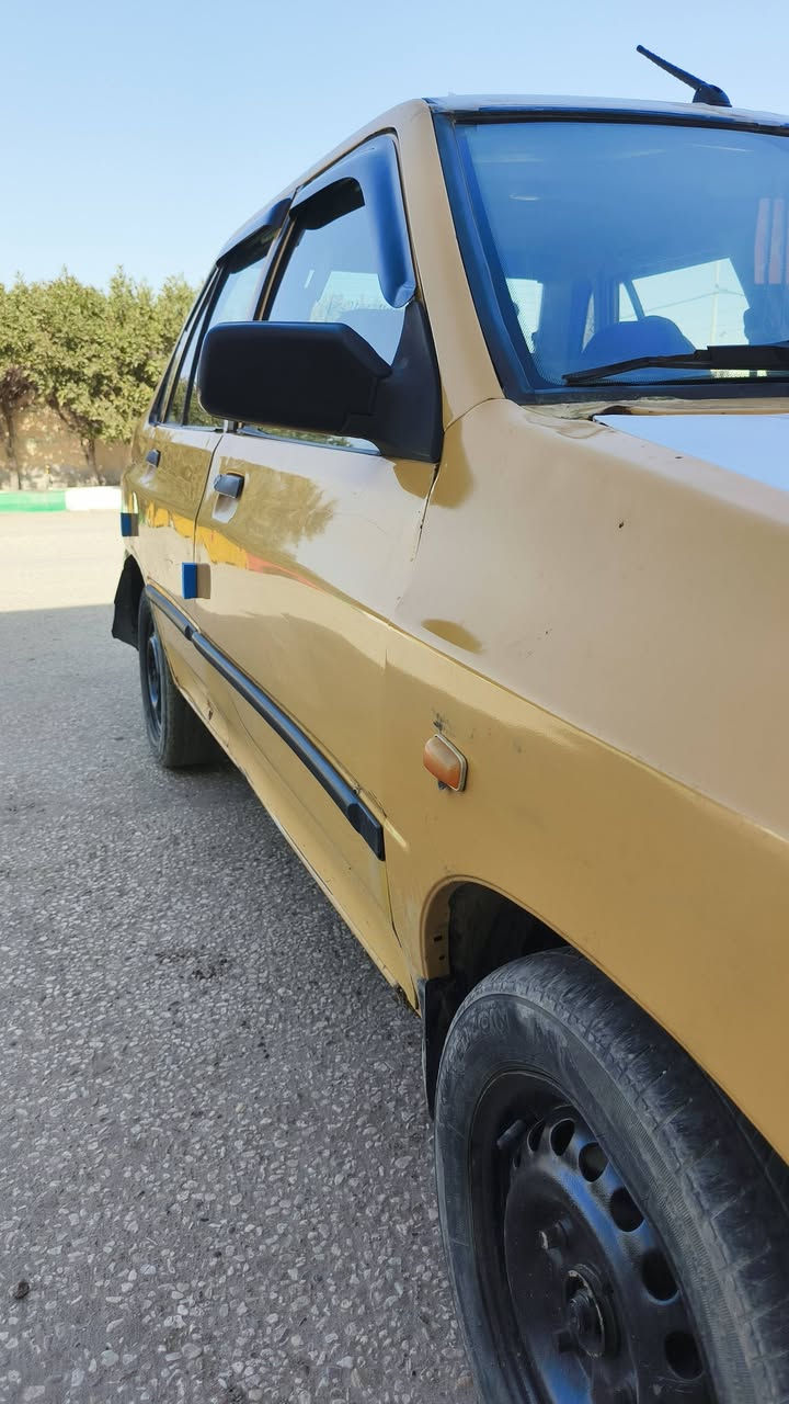 السلام عليكم سايبه موديل 13سعر 20وبيه مجال بصيط 
كفاله كير ومكينه جديده ستوني شادها وبيها وصل ضمان 
حداديه جديده مشط وبور جدد سياره جاهزه وناعمه ترايك وين متريد مصفره غرامات وخط وبحث رقم بابل تحويل مباشر 
عنوان حله بابل 
رقم ***********
