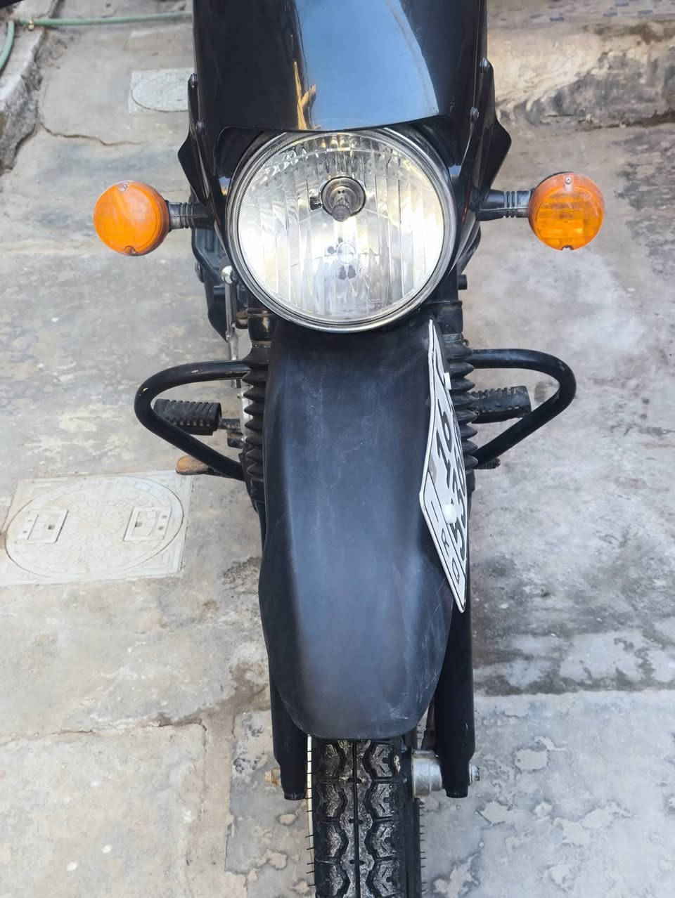 دراجة بوكسر موديل 22مرقمةنضيفة مبدل بس كلجات الكير نضيفة  كاملة سنوية 2028 مكانهة محافضة الديوانية 
سعر مليون و800
الرقم ***********
