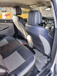 توسان مديل 2018سياره نضيفه ماشيه 92الف  كشن كهربائي حادثه جاملغ خلفي ا...