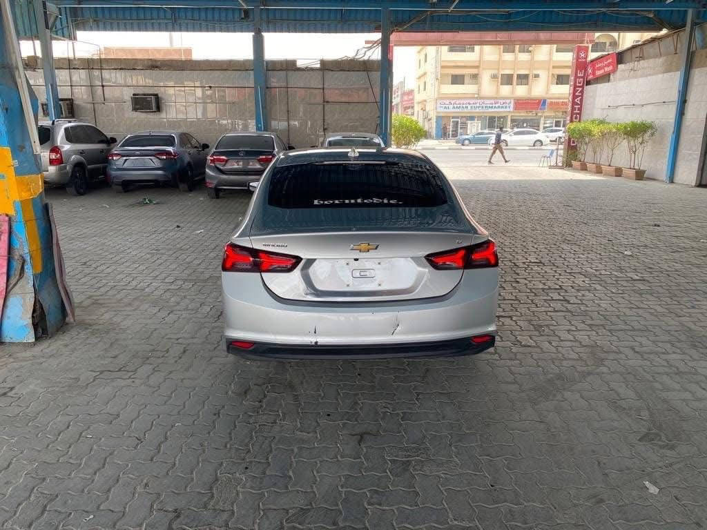 السلام عليكم ❤️…
بيع مستعجل (سريع) 
ماليبو 2020 LT 
 حره بدون رقم بسمي
المواصفات: - 
بصمة تشغيل عن بعد  
بصمة ابواب   
رادار امامي مانع تصادم وخلفي
وقيادة آليه تحديد مسار
شاشة ايباد 
تبريد قطعتين 
تدفئة كشنات 
شاشة تحذير ⚠️ 
فول تحكمات
كشن كهرباء 
تبريد منفصل بيانو (مناخي) 
مانع انزلاق وانحدار
لد امامي وبك لايت لد
انضمة قيادة
ويل قياس 18 كروم بلاد
وبعد مواصفات ال LT
الضرر جاملغ  بارد فقط + تعديل خشم البنيد وصبغ نصه
مثل ما موضح بصور الحادث 
السيارة كاملة مكملة مناقصهه برغي فقط خربطه بيها كهربائيات  تشغل وتطلع شرط فحص السونار
السعر 💸99 وبيهه مجال قليل
للتواصل خاص أو واتس أو أتصال 

***********
