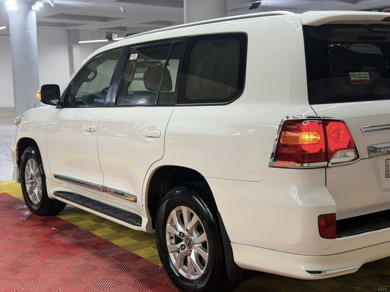 لاندكروزر ٢٠١٢
سيارات جديدة مابي صبغ 
رقم سليمانيه باسمي رقم جديد
محرك مامفتوح بشرط 
ماشي ٢٠٠الف
سياره نفس وضع شريكه 
سعر ٣٢٥$بي مجال 
مكان كلار 
***********
