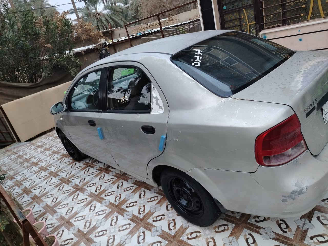 افيو 2005
كير اوتوماتيك 
محرك مفتوح 
رقم بابل مشروع وطني باسمي 
سنوية لغاية 2027
مصبوغه حزام 
جاهزة أن شاء الله 
السعر 48 وبيها مجال بسيط 
او مراوس بنيسان سني حديث 
العنوان بابل المسيب
للاتصال ***********
