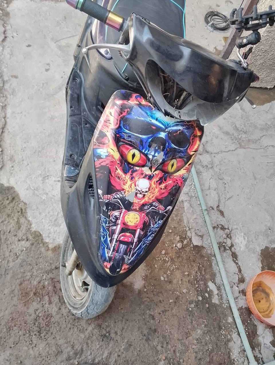 دراجه  ماكس قشما راضيه نضيفه السعر 350الف المكان بغداد الدور التلفون.   ***********
