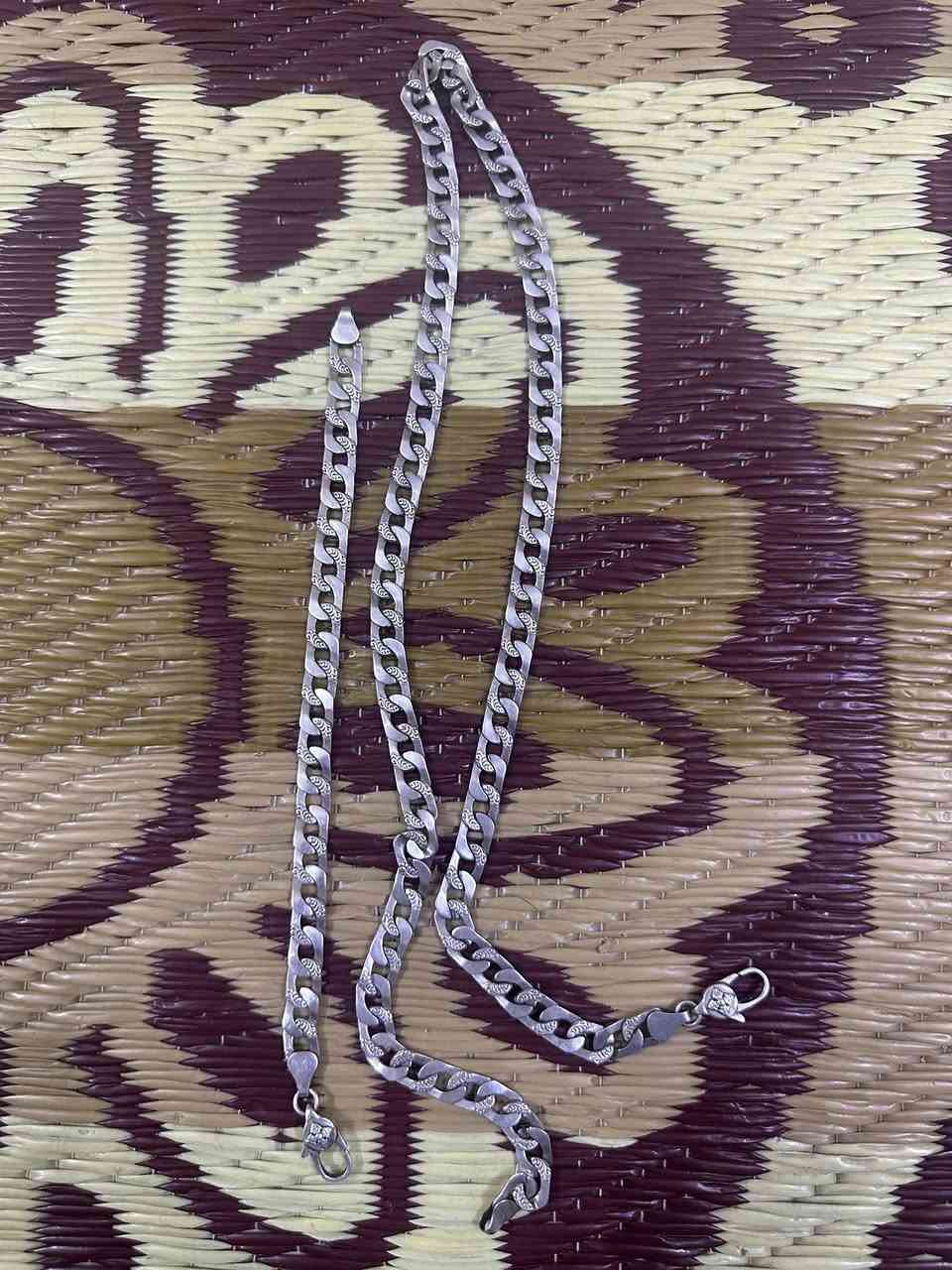 السلام عليكم سيت 31 سيت 71 سعر الغرام 4


**إذا كنت صاحب هذا الإعلان وتريد حذفه لأي سبب، رجاءا أرسل رسالة إلى الدعم الفني**