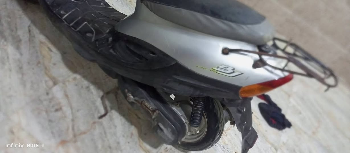 السلام عليكم دراجه بيجي بعدهه بملاحه مامفتوحه دراجه خرسه كلشي شغال بيه لايت بك لايت اشاير فقط عوزهه باتري 400 بيه مجال قليل


**إذا كنت صاحب هذا الإعلان وتريد حذفه لأي سبب، رجاءا أرسل رسالة إلى الدعم الفني**