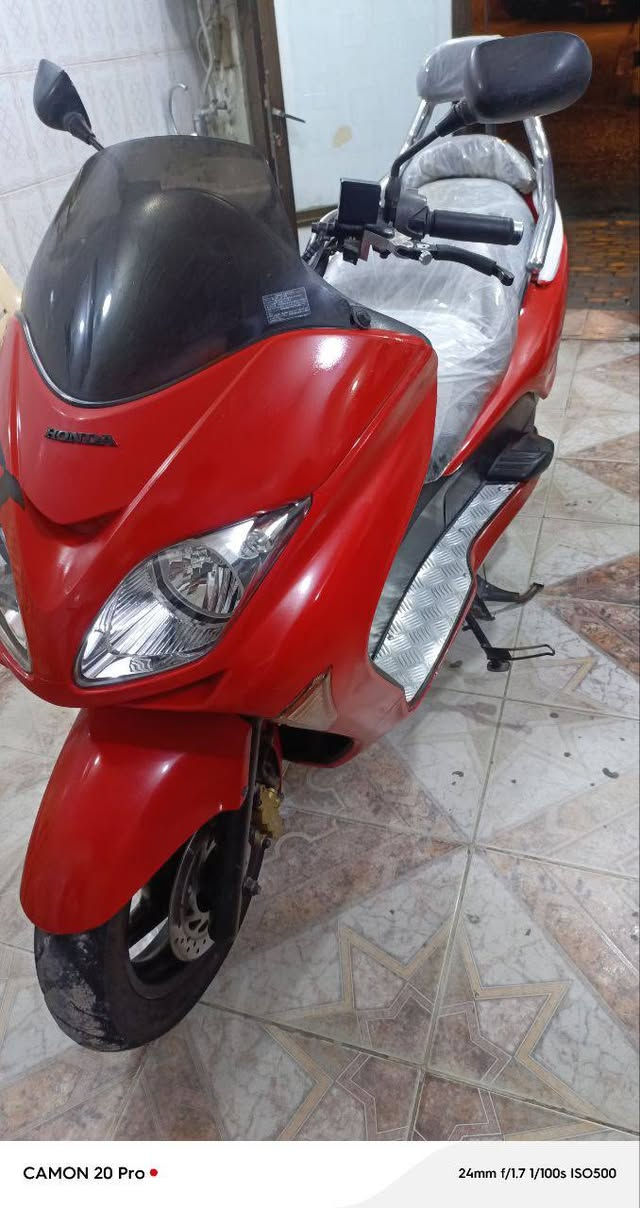 سلام عليكم فورزه 08 مرقم مميز مداور دراجه كير شغال كامل 3 تحويلات 6 نمر دراجه مرتبه ومناسبه ملاحضات بسيطه تفاصيل اكثر خاص مكاني سماوه  ***********
