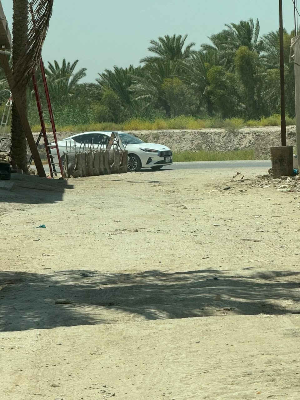 قطعه 140 متر طابو زراعي سند 25 تحويل مباشر بااسم المشتري واجهه 12 ونص والباقي نزال
الموقع بشارع 100 بلفرع مال سكله البركه تبعد عن الشارع 100 متر او اقل السعر المطلوب 60 مع مجال بسيط استفسار اكثر اتصل او وات ساب ***********

