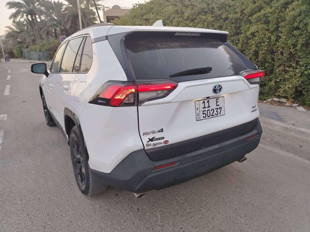 راف فور 2024 وارد امريكي
هايبرد( بنزين + كهرباء)
مواصفات XLE
فول مواصفات
رقم بغداد
ماشيه 35
صور الحادث مع المنشور
السعر 235 بيها مجال
العنوان بغداد الغزاليه
للاتصال ***********
